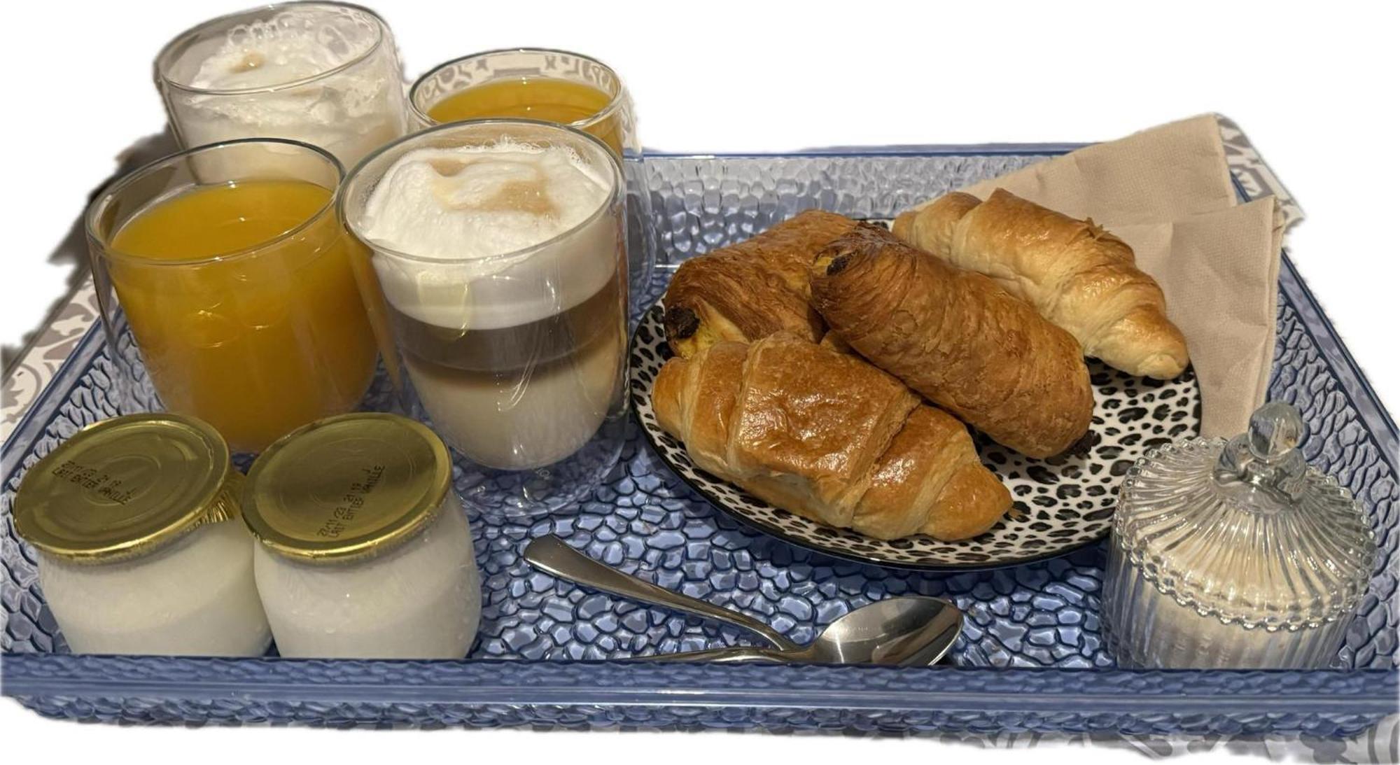 Near Castle Of Versailles Cozy Room With Breakfast And Parking Zewnętrze zdjęcie
